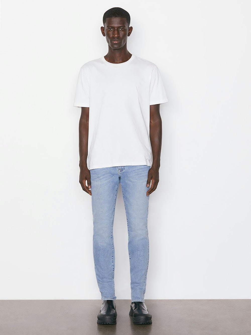 jeans full body view alt:hover